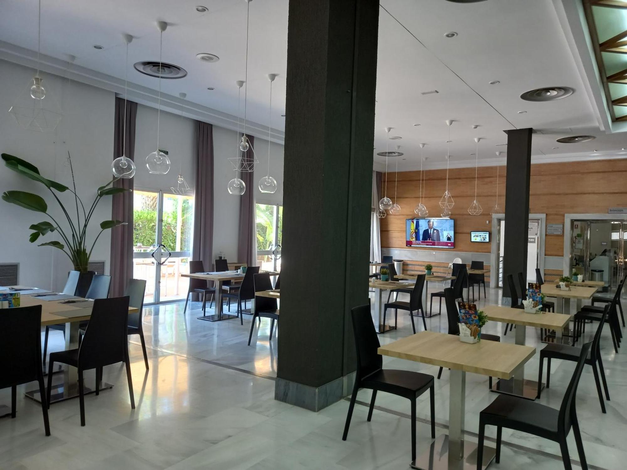 Hotel Trh La Motilla Dos Hermanas Ngoại thất bức ảnh