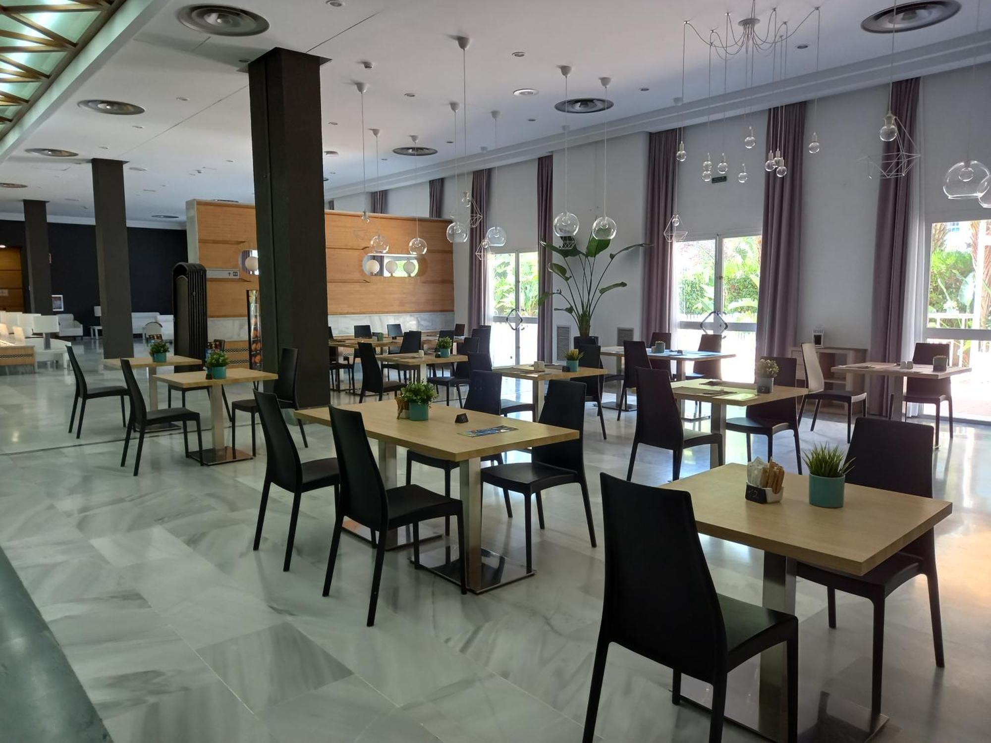 Hotel Trh La Motilla Dos Hermanas Ngoại thất bức ảnh