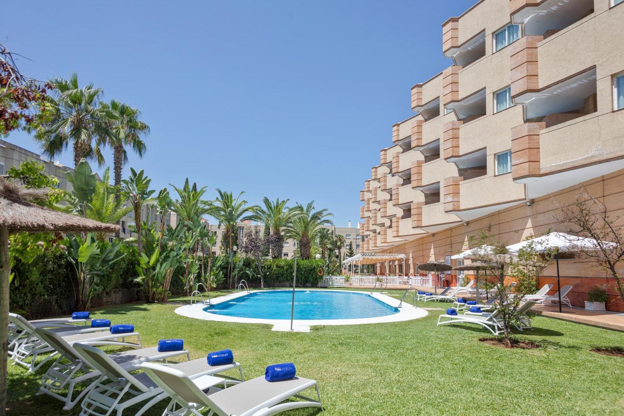 Hotel Trh La Motilla Dos Hermanas Ngoại thất bức ảnh