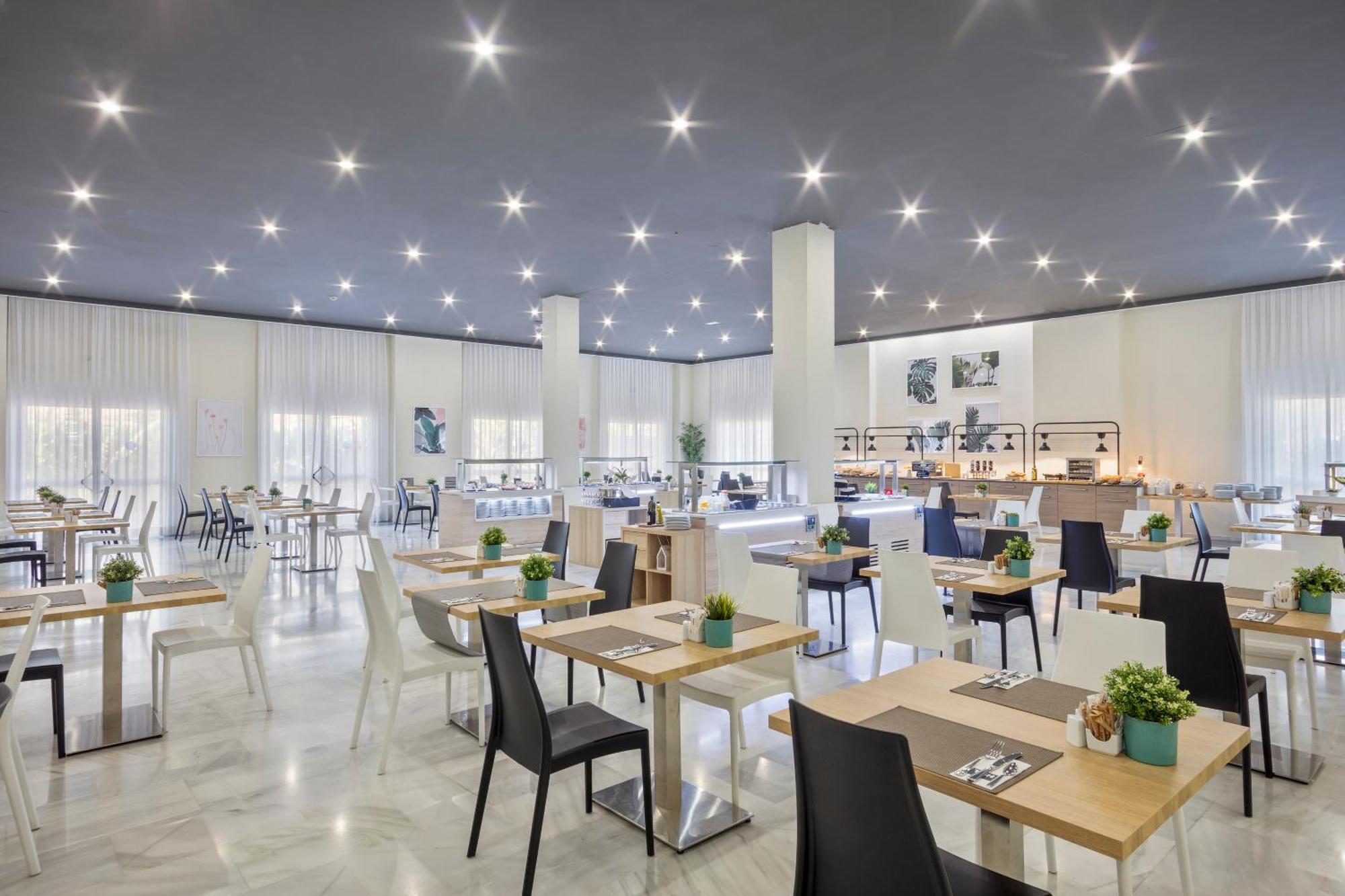 Hotel Trh La Motilla Dos Hermanas Ngoại thất bức ảnh